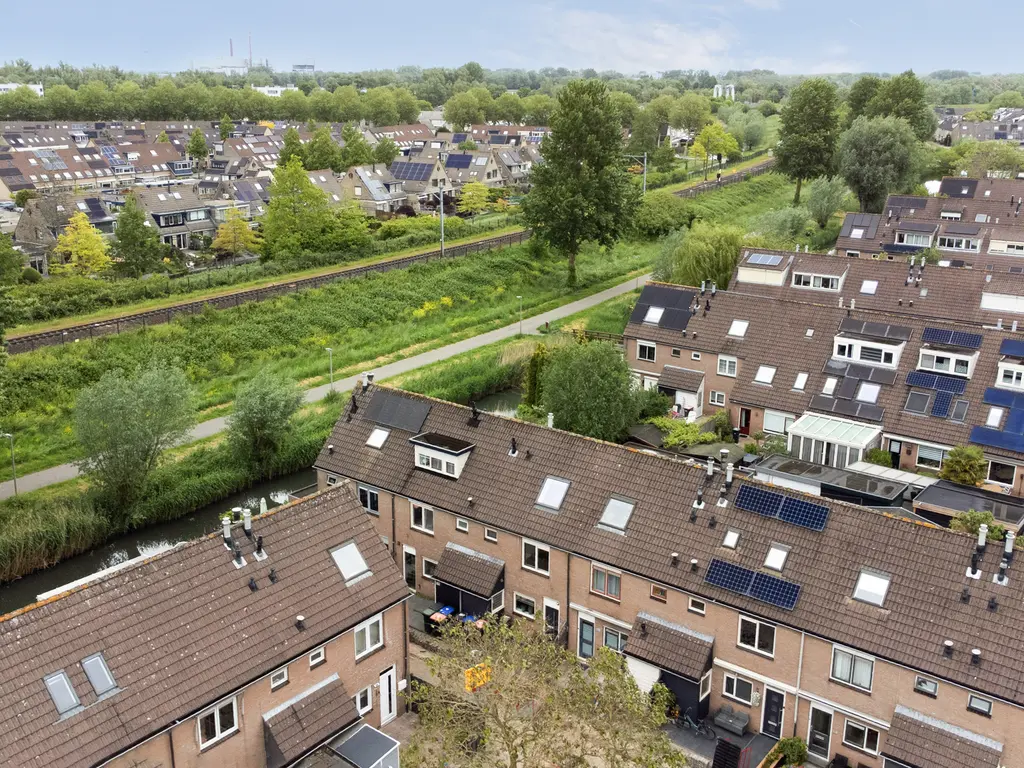 Simon Vestdijk-erf 107, DORDRECHT