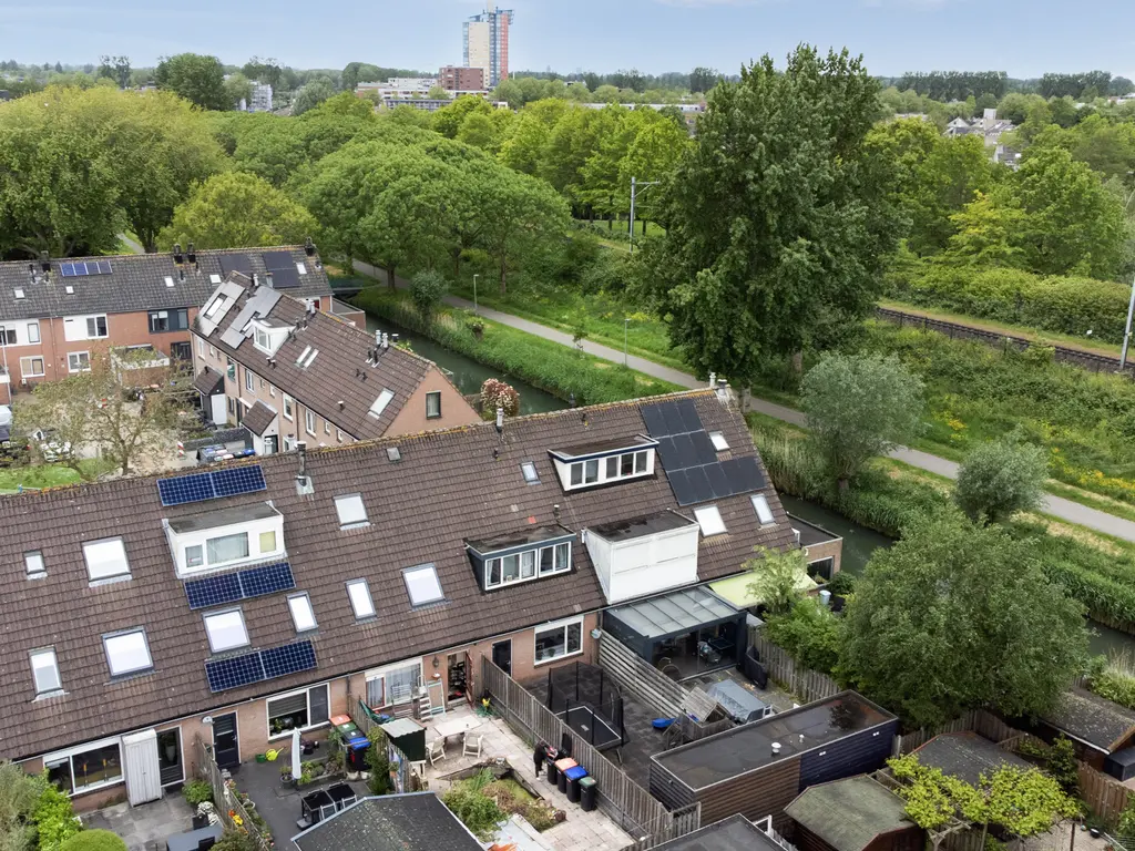 Simon Vestdijk-erf 107, DORDRECHT