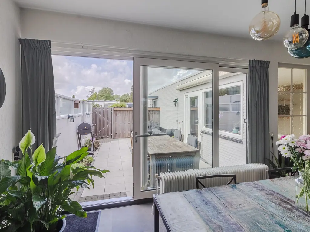 Rozenstraat 5, PAPENDRECHT