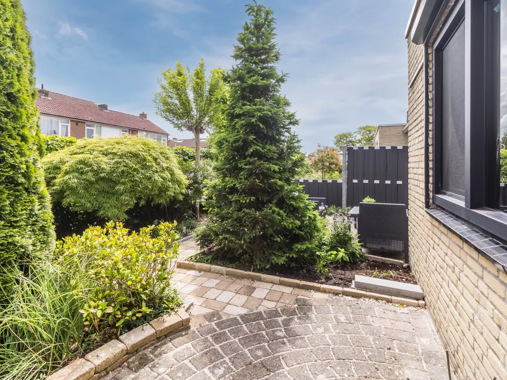 Rozenstraat 5, PAPENDRECHT