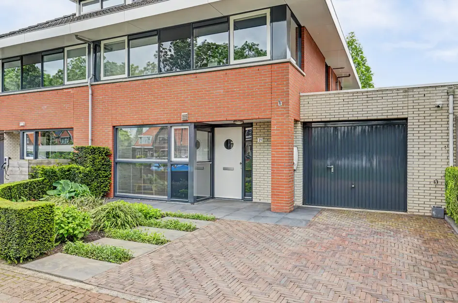 Houtenend 21
