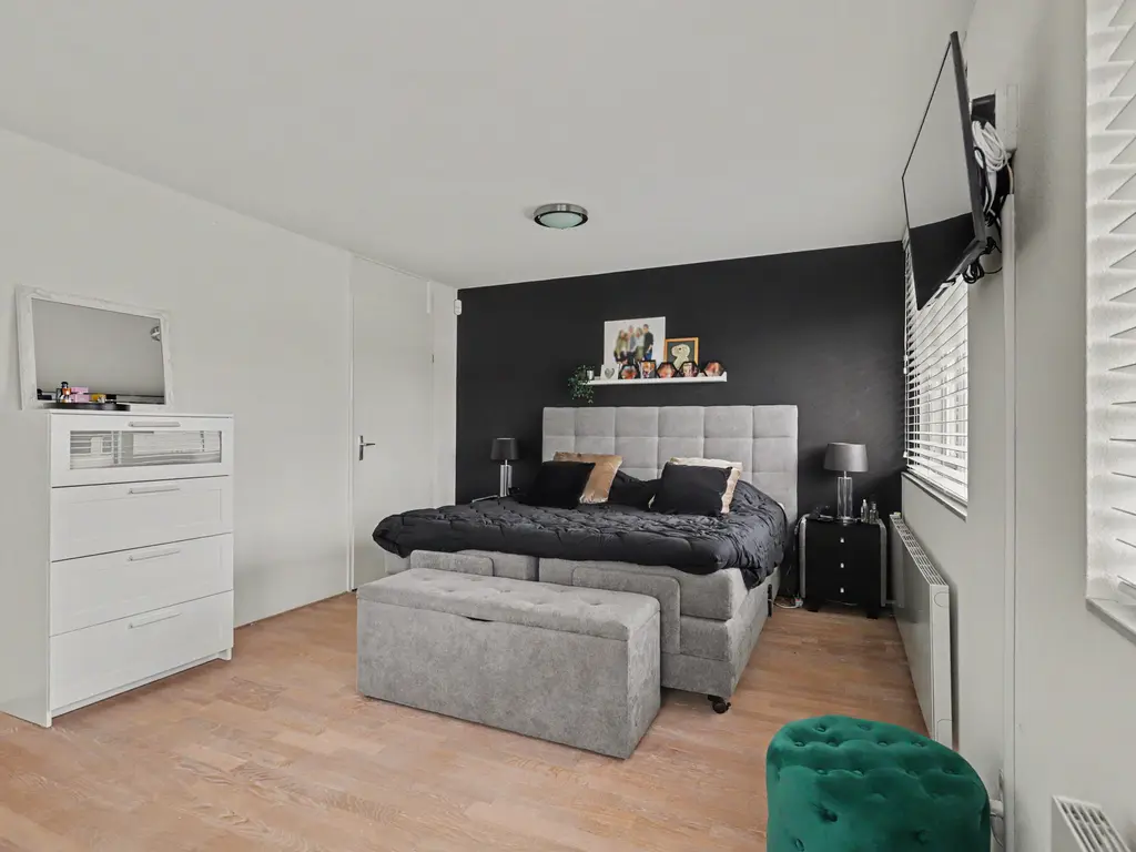 Houtenend 21, DORDRECHT