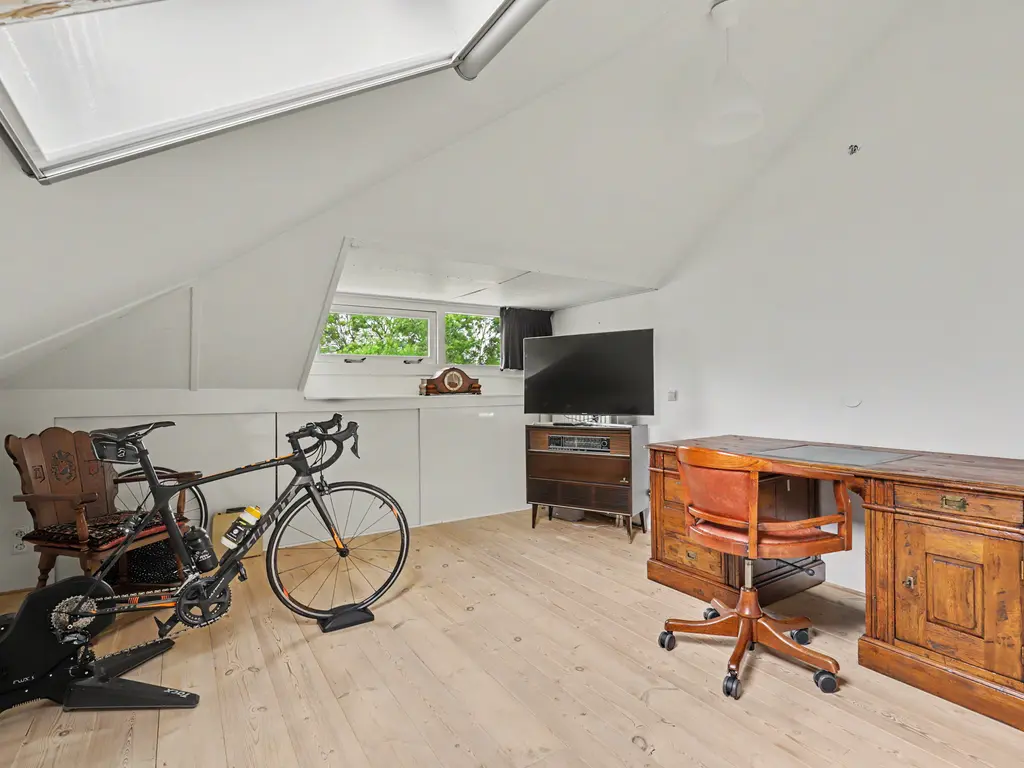 Houtenend 21, DORDRECHT