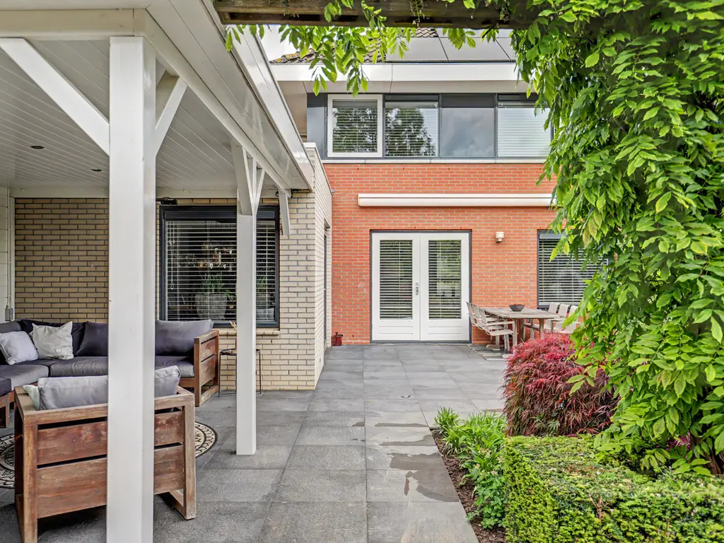 Houtenend 21, DORDRECHT