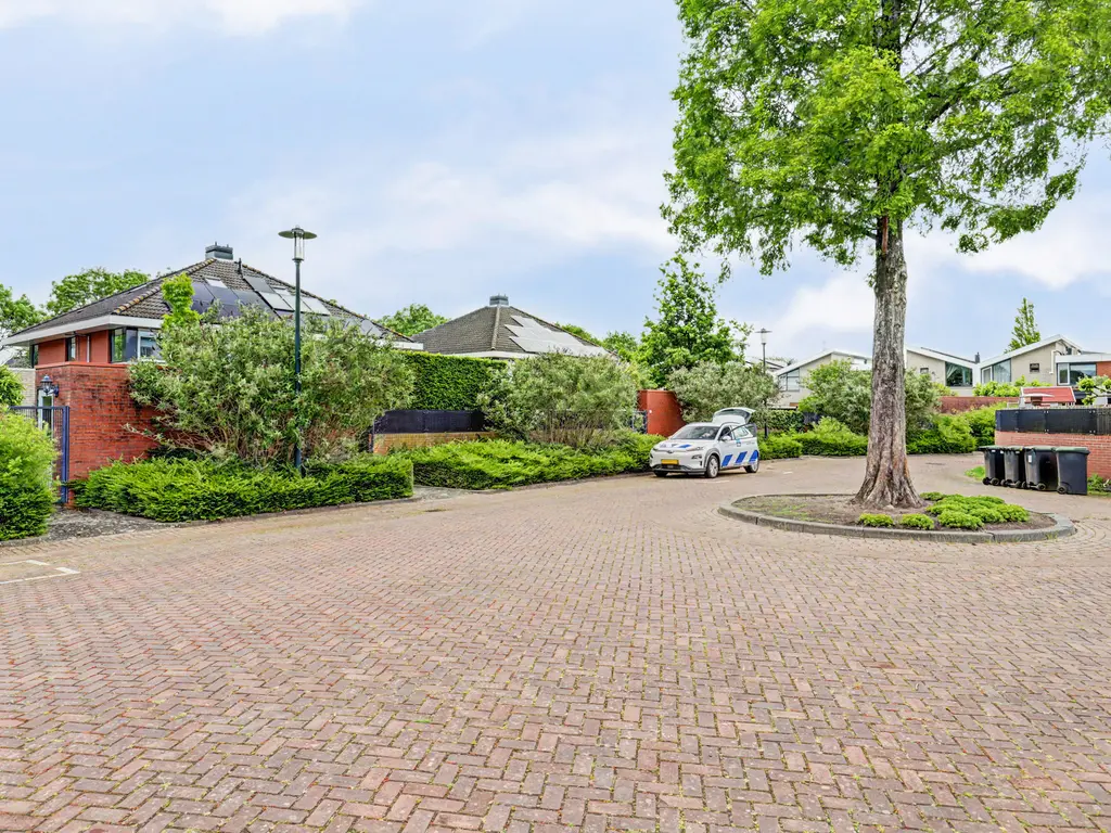Houtenend 21, DORDRECHT