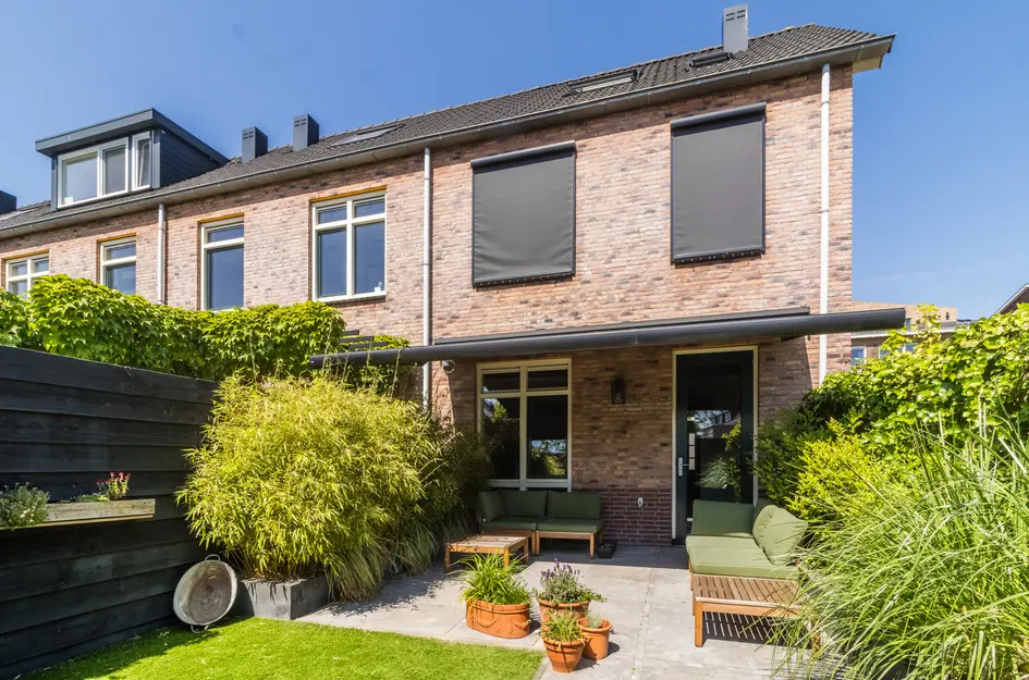 van Ruisdaelstraat 54