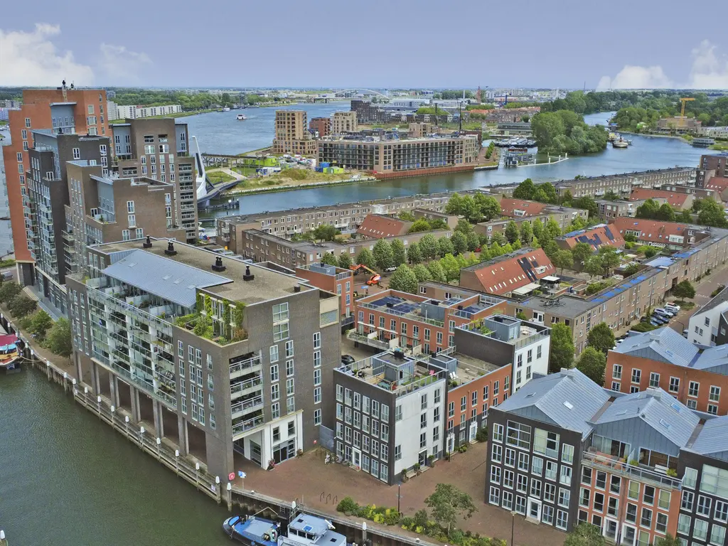 Schuttevaerkade 161, DORDRECHT