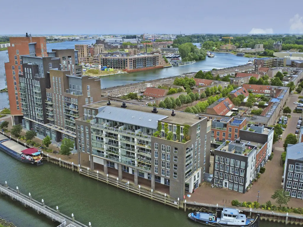 Schuttevaerkade 161, DORDRECHT
