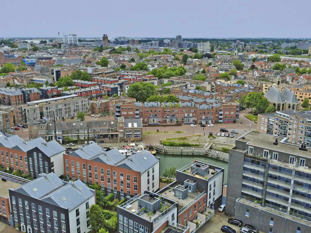 Schuttevaerkade 161, DORDRECHT