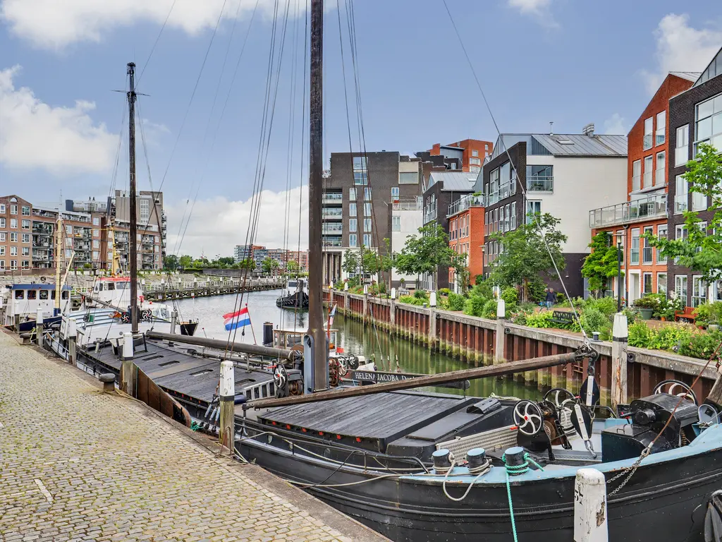 Schuttevaerkade 161, DORDRECHT
