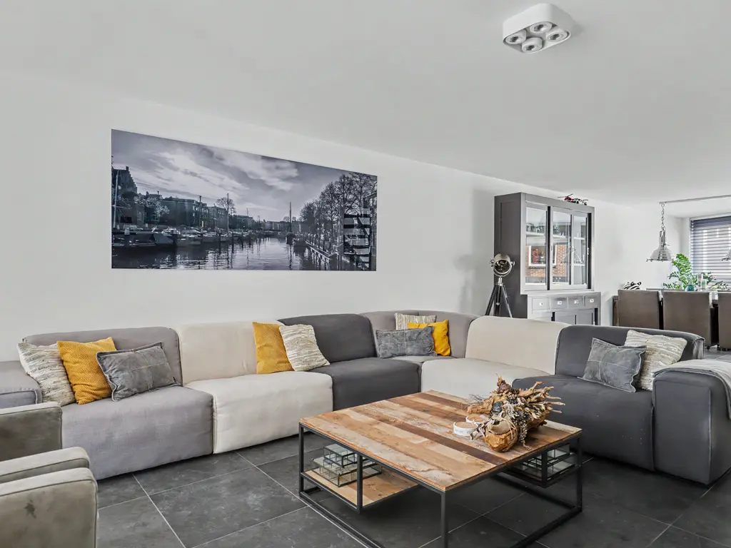 Wijnstraat 24, DORDRECHT