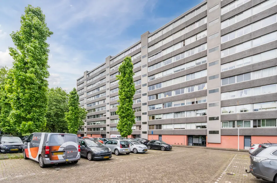 P.J. Oudstraat 220