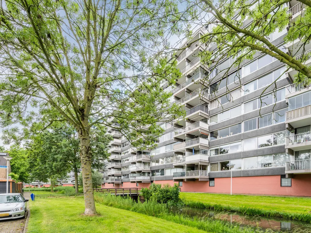 P.J. Oudstraat 220, PAPENDRECHT