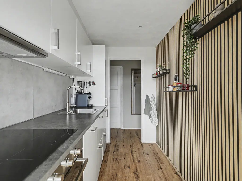 Anna van Saksenstraat 34, DORDRECHT
