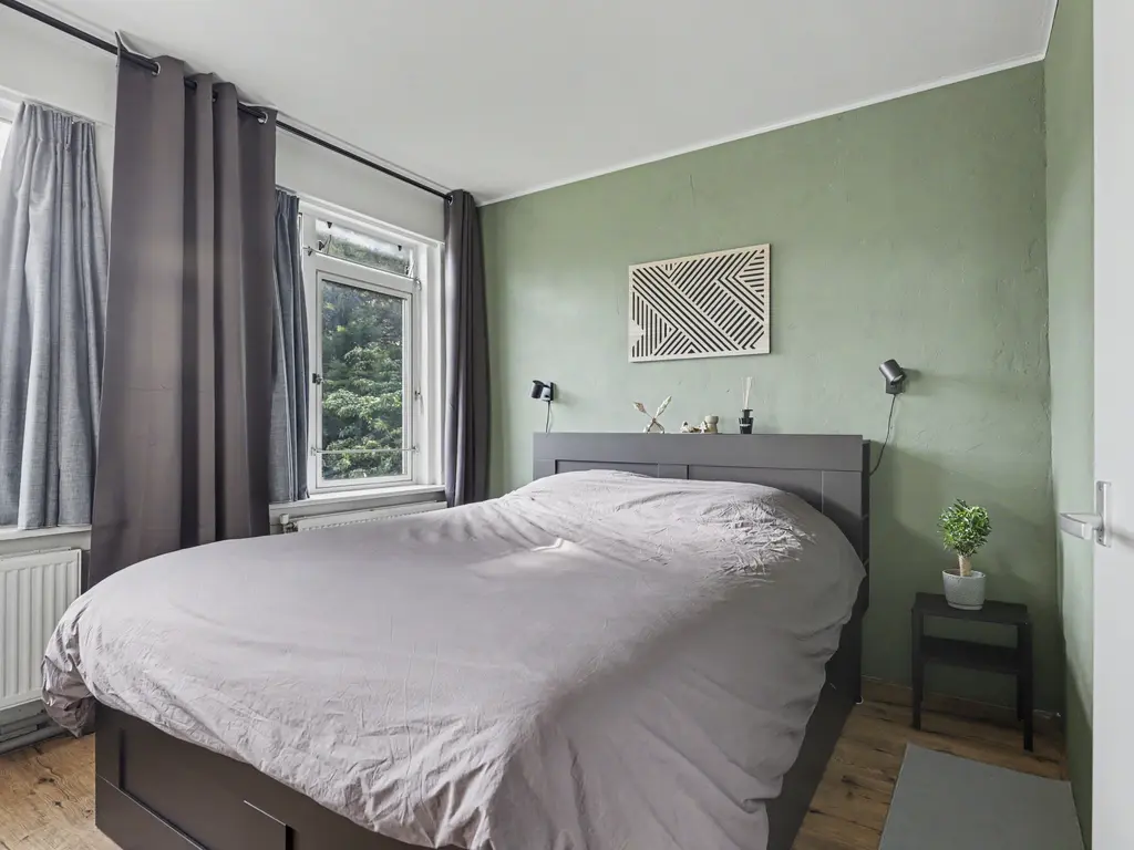Anna van Saksenstraat 34, DORDRECHT