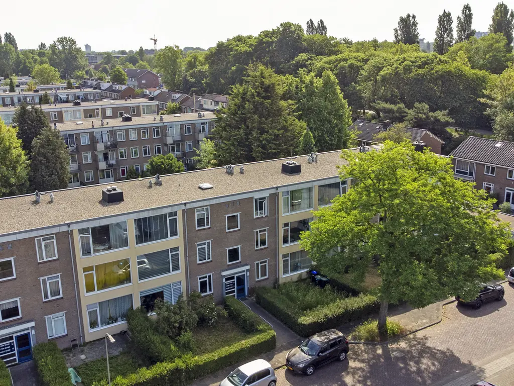 Anna van Saksenstraat 34, DORDRECHT