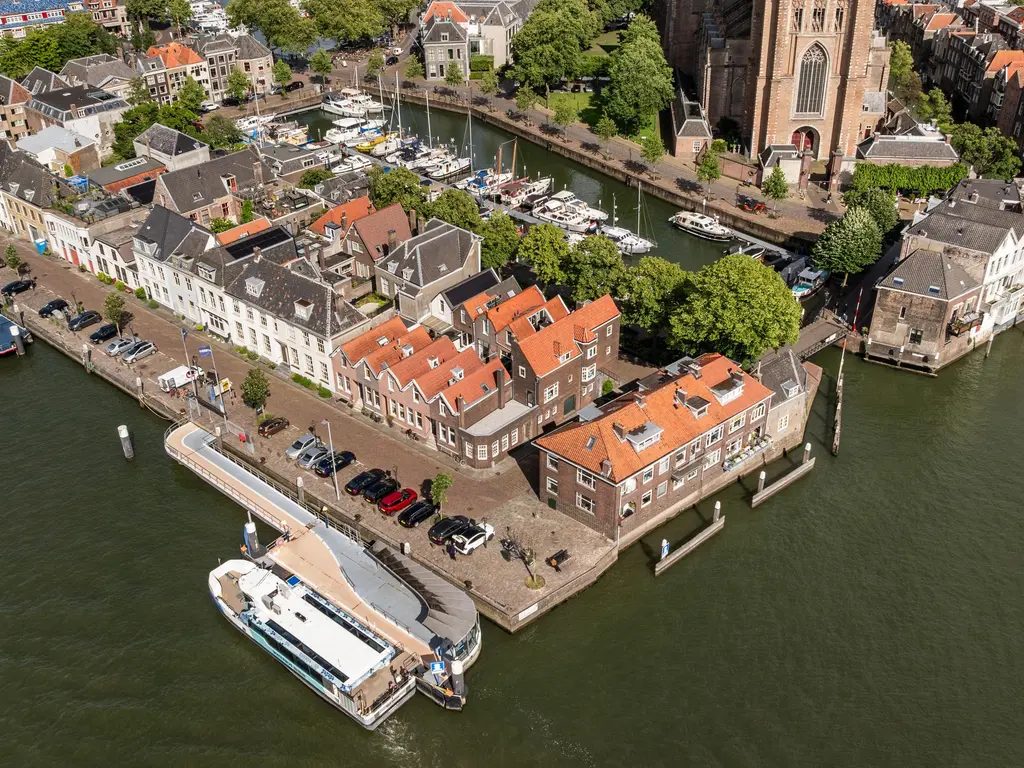 Mazelaarsstraat 1, DORDRECHT
