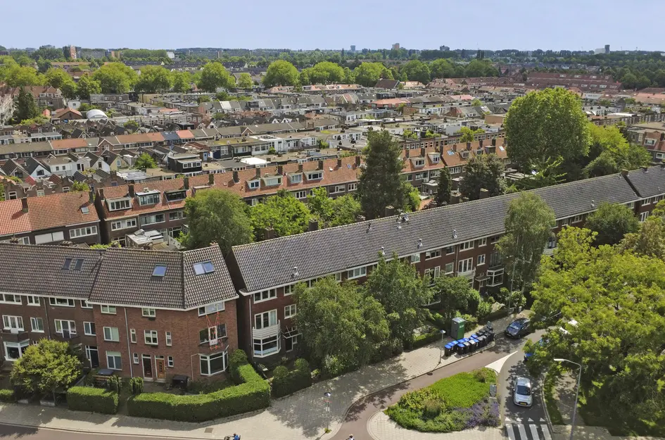 Van Baerlestraat 22