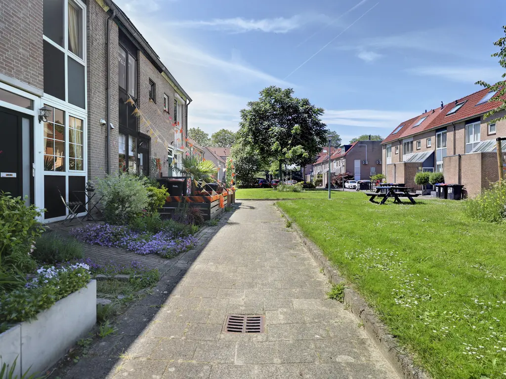 Suze Groeneweg-erf 397, DORDRECHT