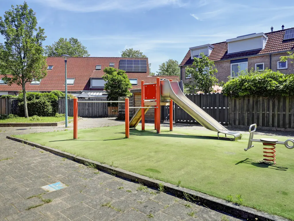 Suze Groeneweg-erf 397, DORDRECHT