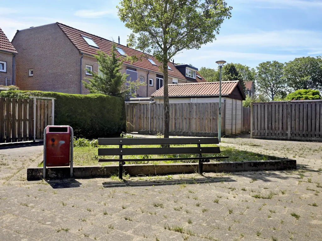 Suze Groeneweg-erf 397, DORDRECHT