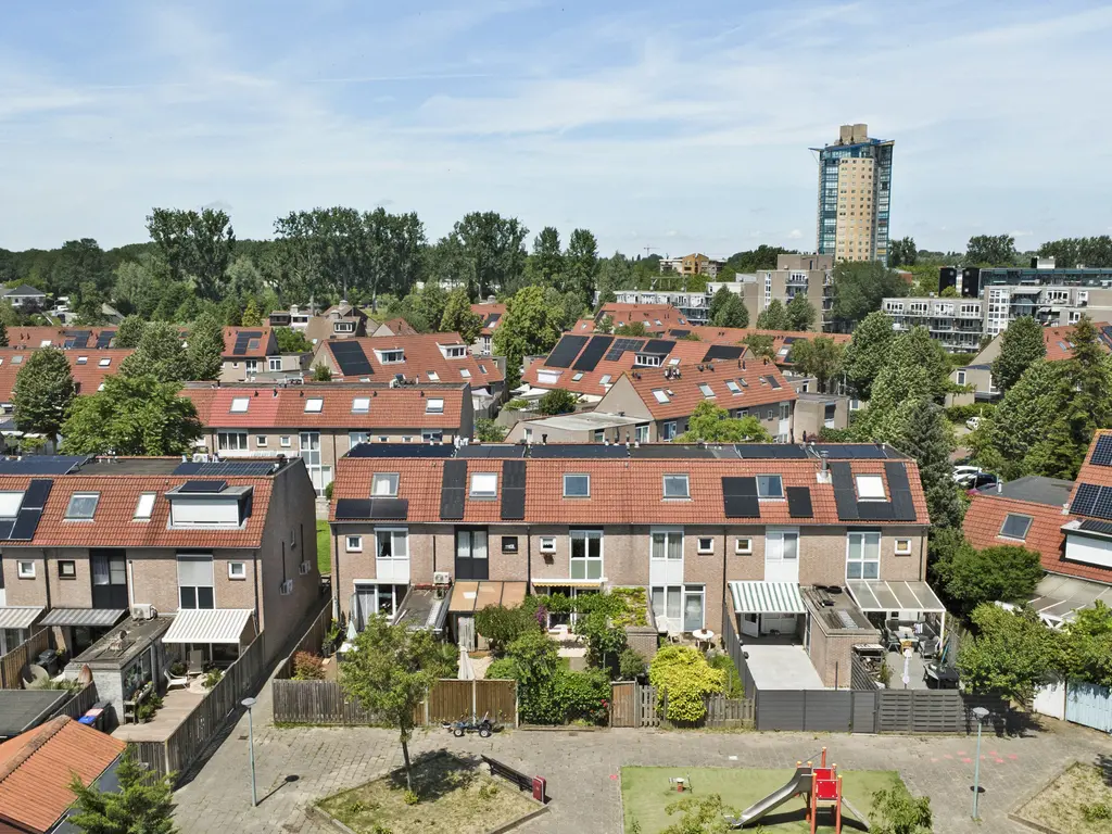Suze Groeneweg-erf 397, DORDRECHT