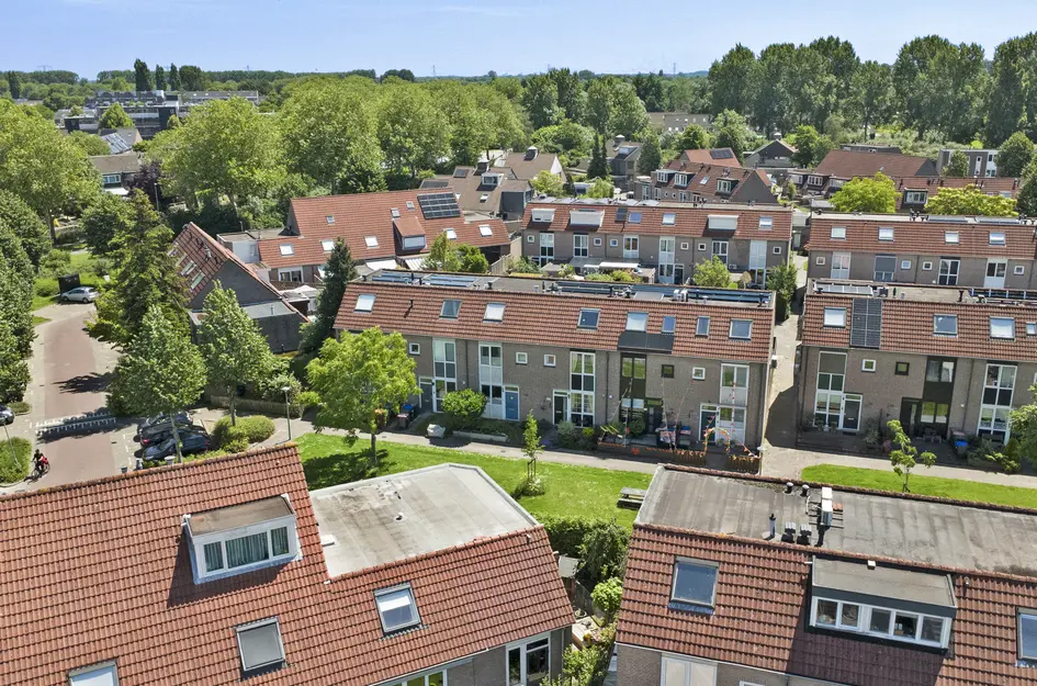 Suze Groeneweg-erf 397