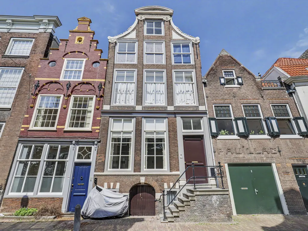 Wijnstraat 83, DORDRECHT