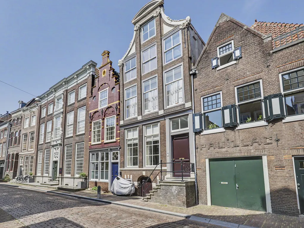 Wijnstraat 83, DORDRECHT