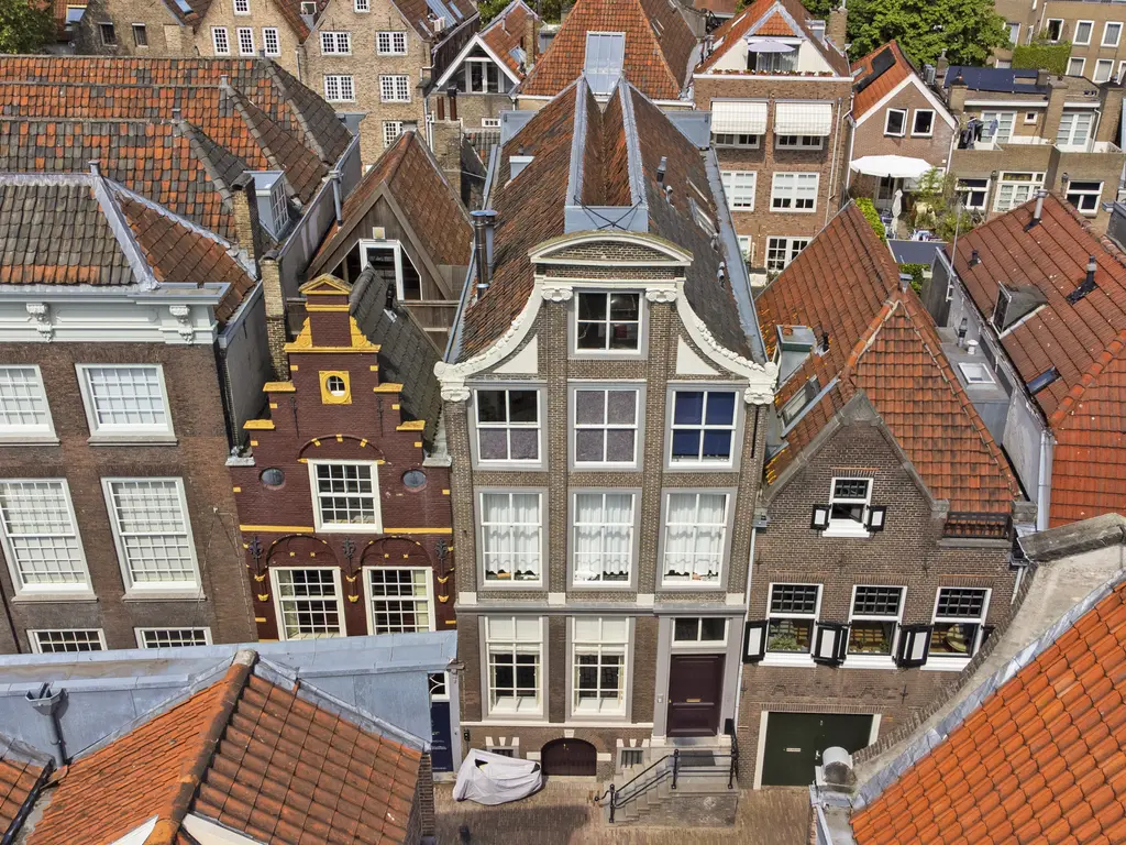Wijnstraat 83, DORDRECHT