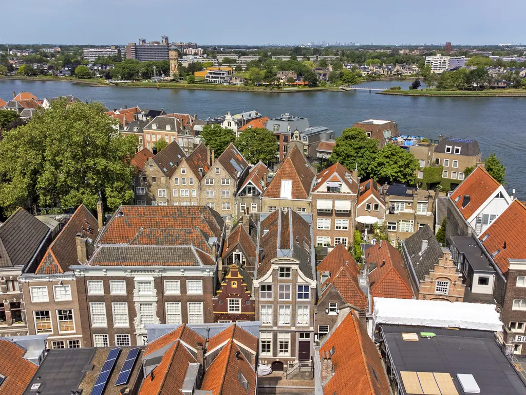 Wijnstraat 83, DORDRECHT