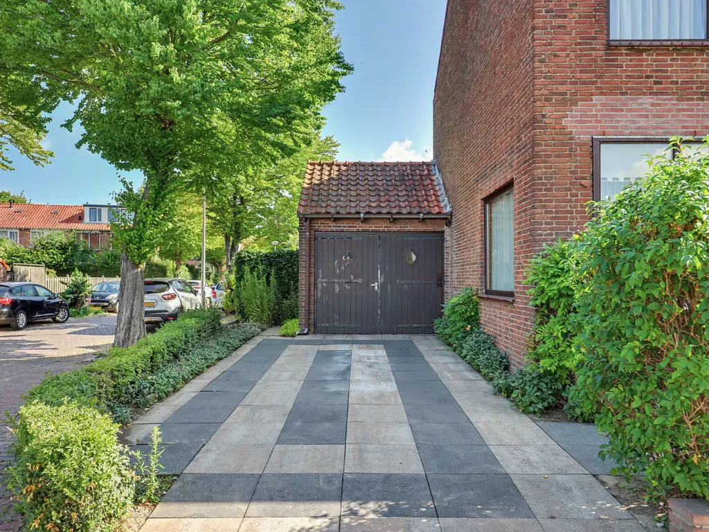 Burgemeester Jansenlaan 19, ZWIJNDRECHT