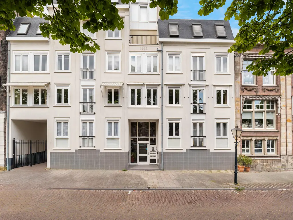 Wolwevershaven 27A, DORDRECHT