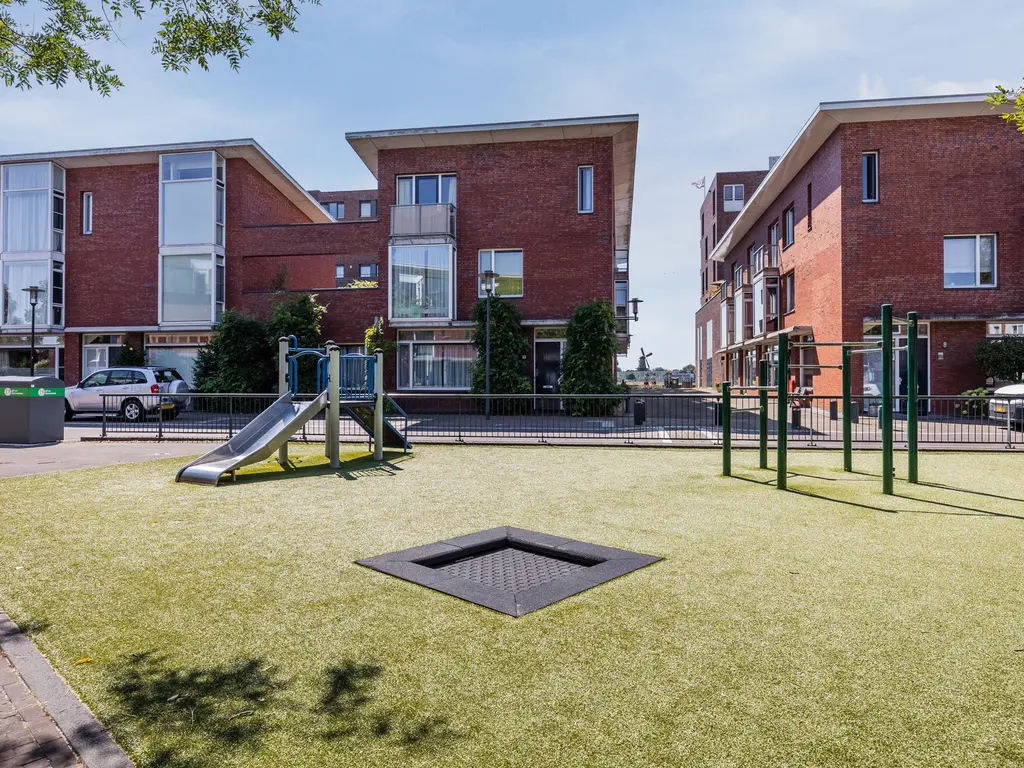 Aviolandaplein 29, PAPENDRECHT