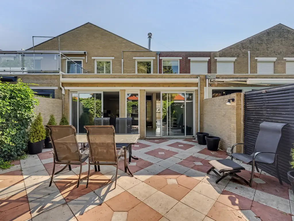 De Wervel 38, ALBLASSERDAM