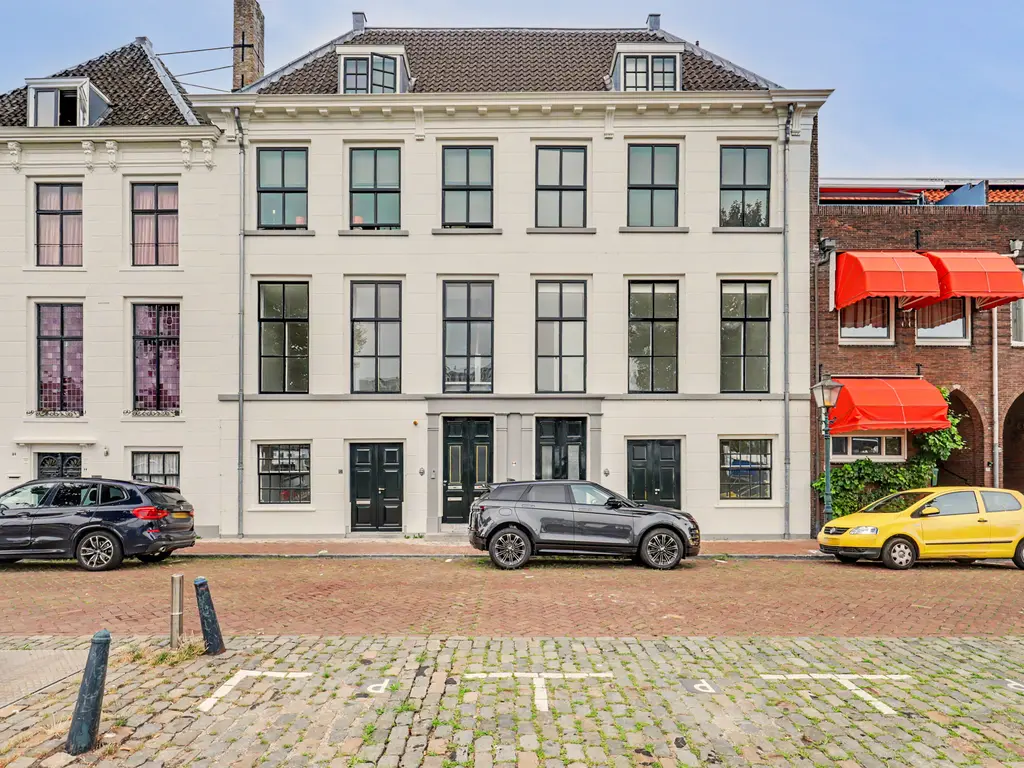 Binnen Kalkhaven 27, DORDRECHT
