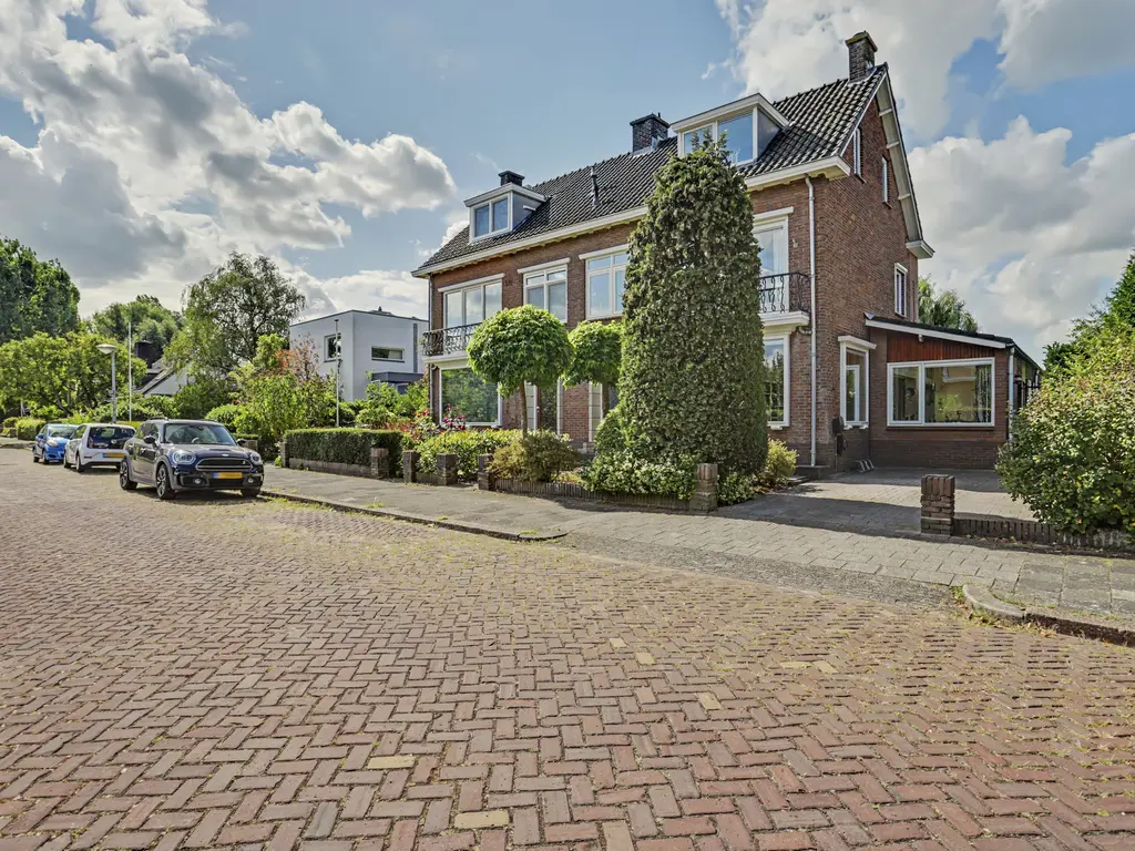 Vijverweg 25, DORDRECHT