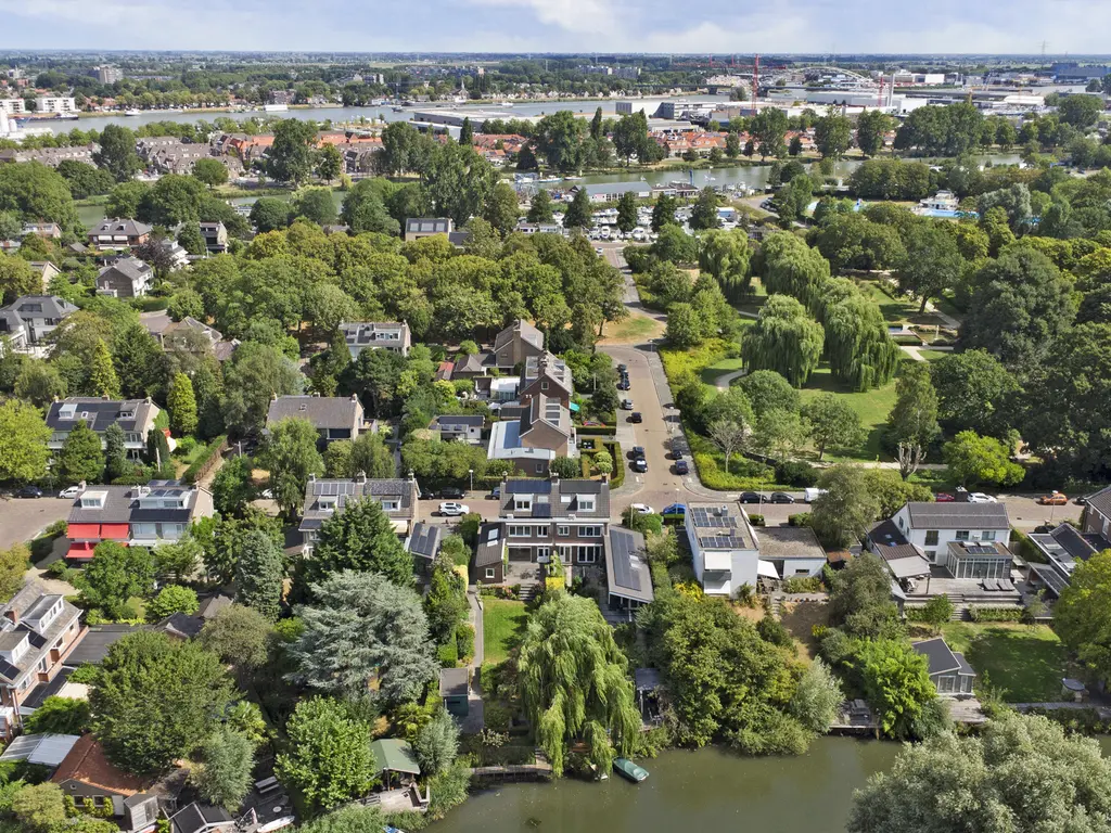 Vijverweg 25, DORDRECHT