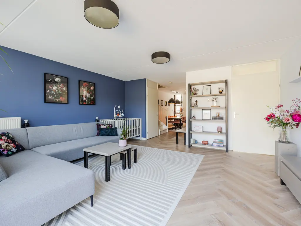Klokjesbloem 7, PAPENDRECHT