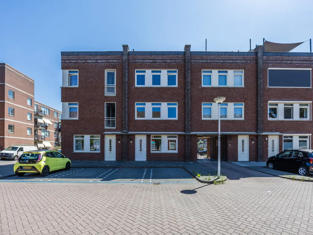 Schooldwarsstraat 56, PAPENDRECHT