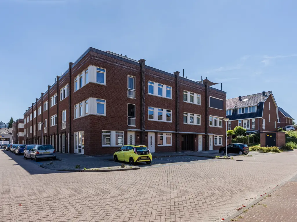 Schooldwarsstraat 56, PAPENDRECHT