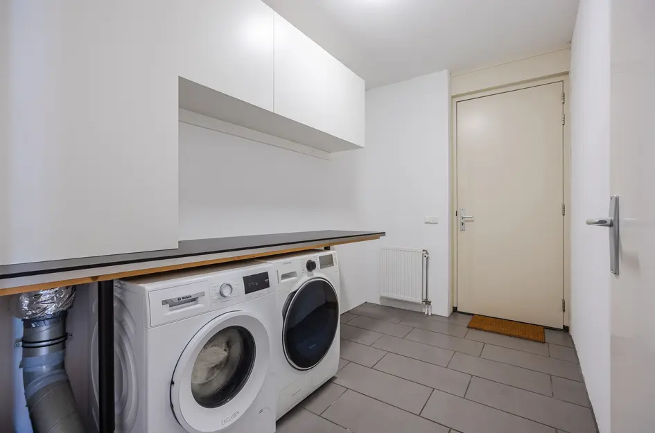 Schooldwarsstraat 56