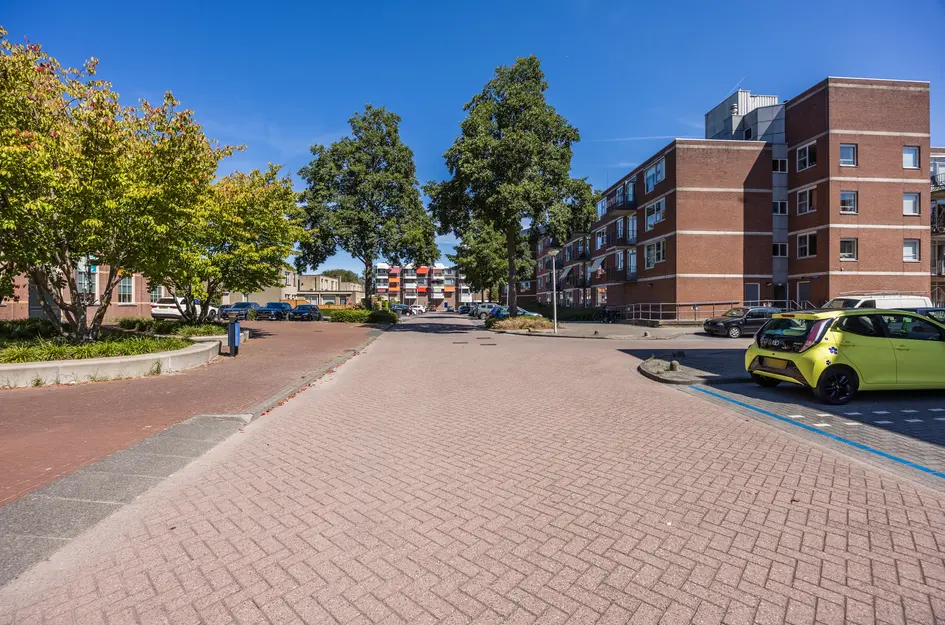 Schooldwarsstraat 56