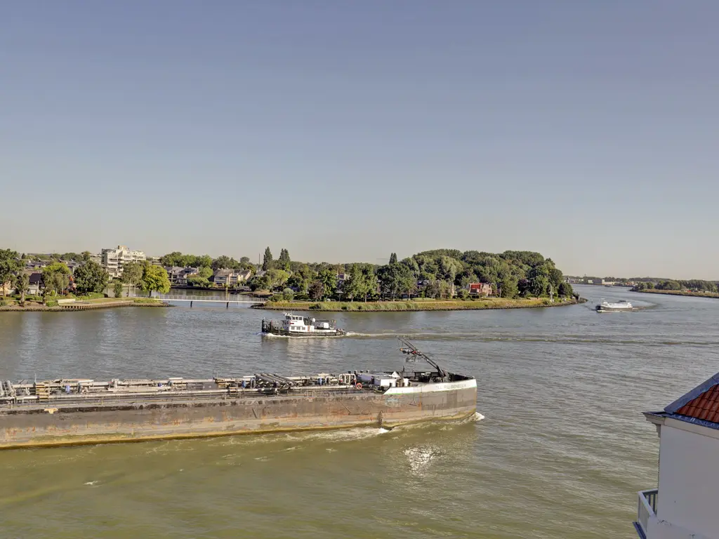 Wolwevershaven 29, DORDRECHT