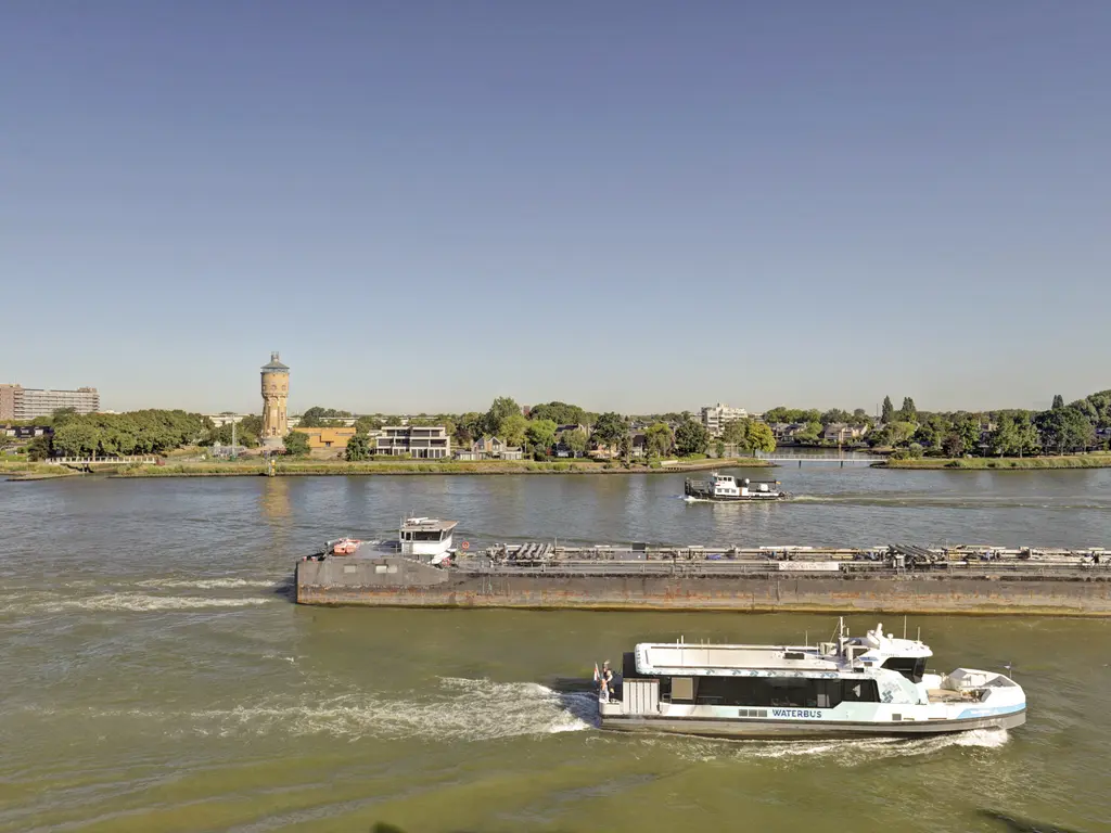 Wolwevershaven 29, DORDRECHT