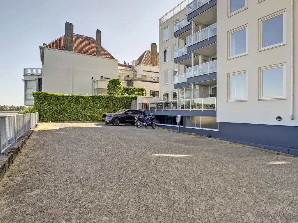 Wolwevershaven 29, DORDRECHT
