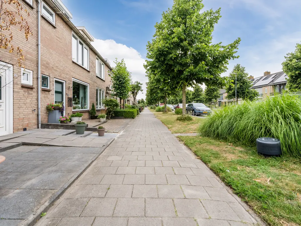 Planetenlaan 52, NIEUW-LEKKERLAND