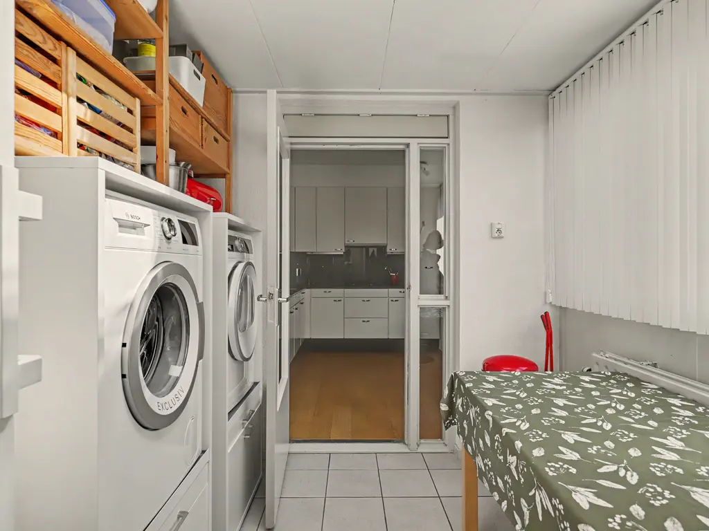 Domela Nieuwenhuisstraat 6, PAPENDRECHT