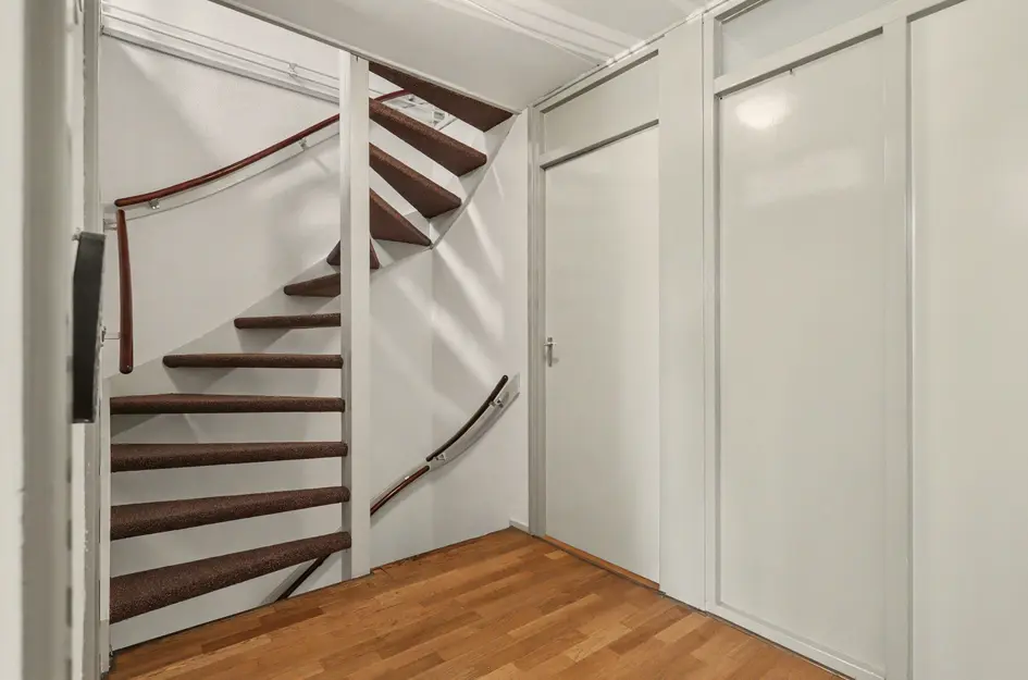 Domela Nieuwenhuisstraat 6