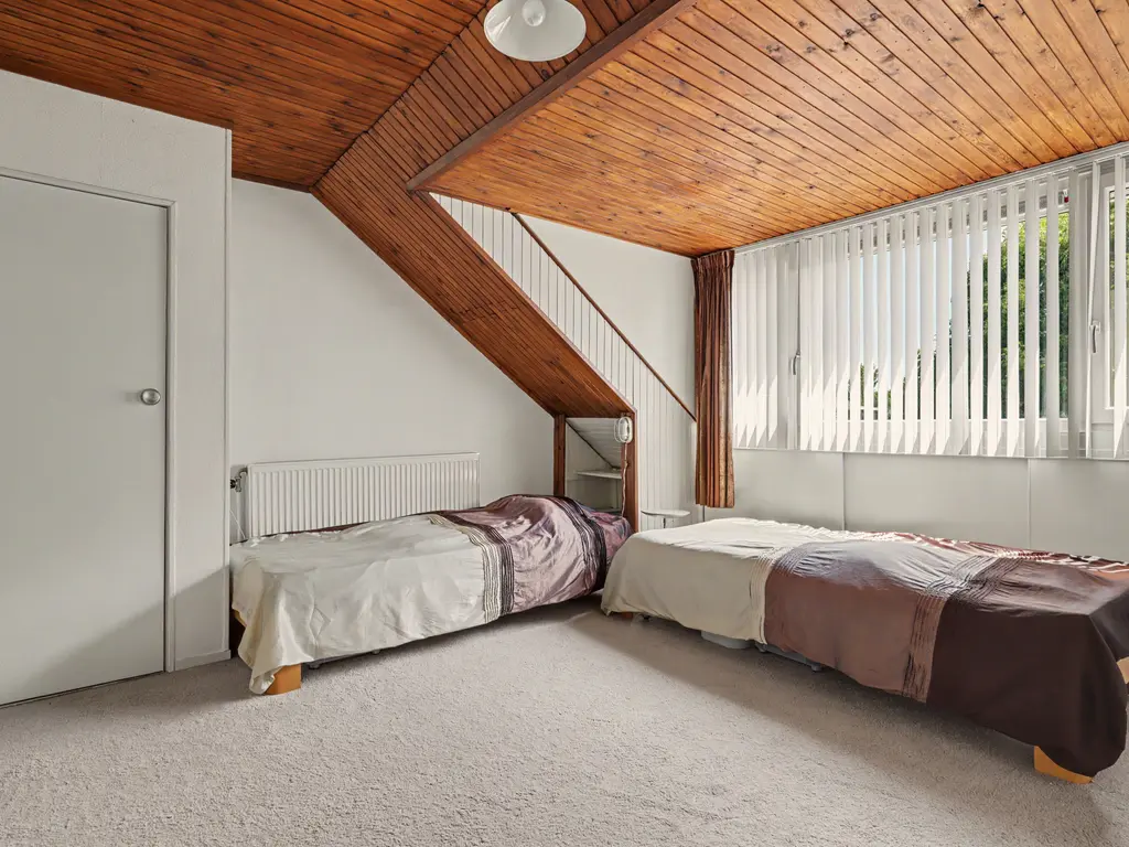 Domela Nieuwenhuisstraat 6, PAPENDRECHT